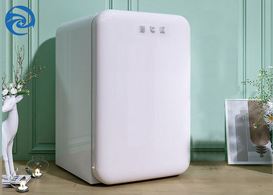Abertura lateral 72 litros de Mini Fridge pequeno 2,4 pés cúbicos de congelador completo